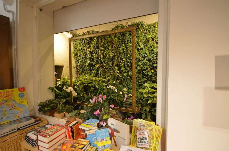 Libreria Serra Tarantola oggi
