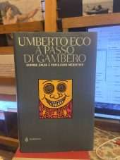 A passo di gambero.